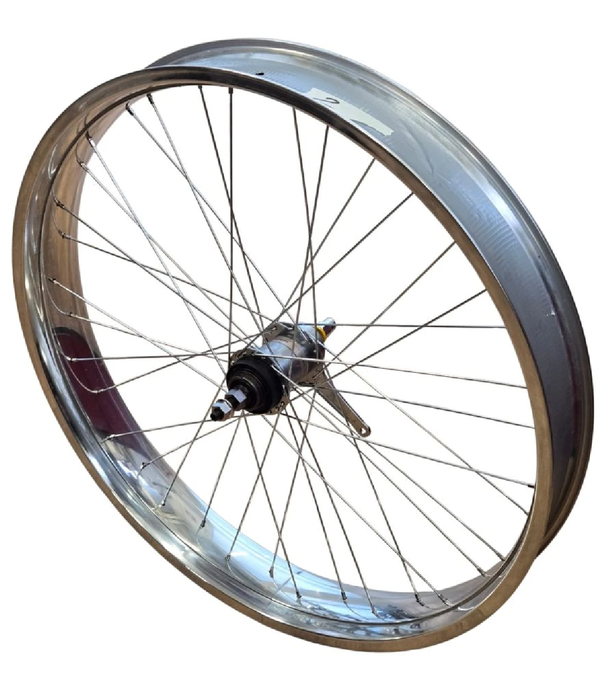 Ruota posteriore 26 x 80mm Polish Shimano Nexus 3i Ruota posteriore 26 x 80mm Polish Shimano Nexus 3i